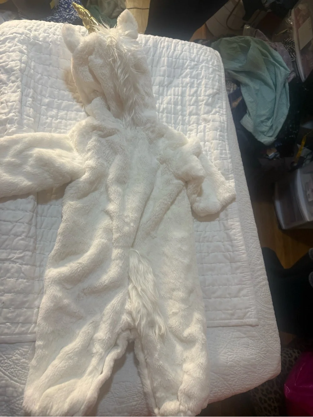 Pottery Barn Kids Unicorn Faux Fur Costume Romper 0-6M White Plush Hooded - Picture 10 of 11